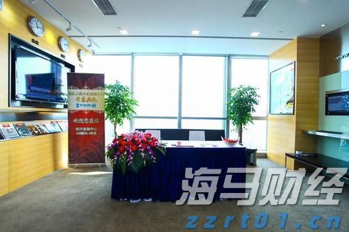深圳地铁连续8个工作日客流破千万！暑运跨境出行持续活跃