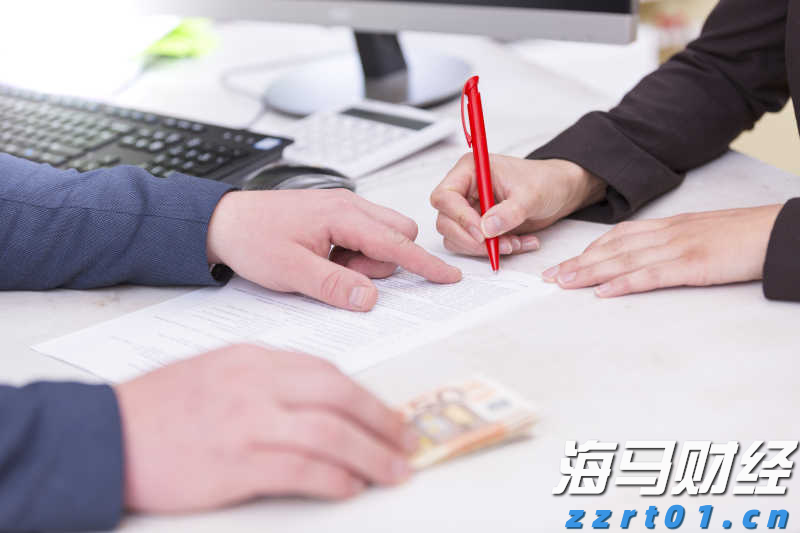 重拳整治电动车乱停乱放